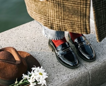 Come abbinare i mocassini da donna: outfit chic e comodi per ogni occasione