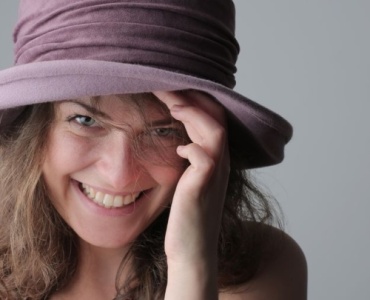 Il tocco chic che completa ogni look: guida ai cappelli eleganti da donna