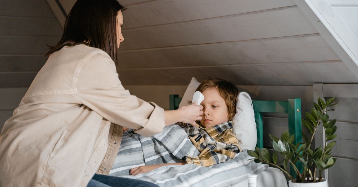 Febbre nei bambini: come gestirla con calma, sicurezza e buon senso